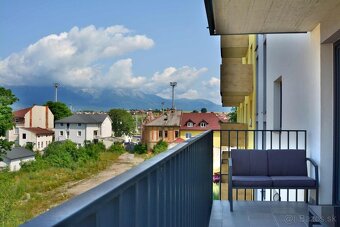 Prenájom 3 izb.yt v širšom centre Popradu s garážovým státim - 16