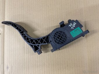 škoda fabia airbag motorček zamok radio budiky packy - 16