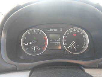 Škoda Fabia II - 16