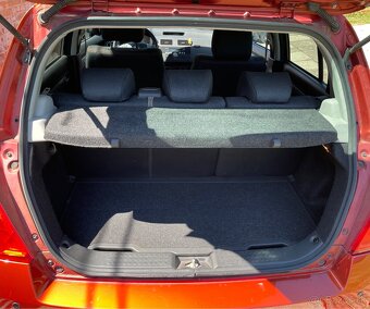 Suzuki Swift 1,3 - 16