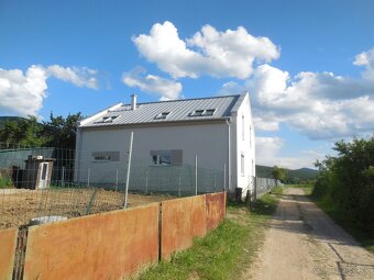 Budúca novostavba 4i RD, pozemok 450 m2 (alt. 3i a gar.) - 16