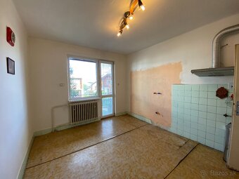 Päťizbový rodinný dom v meste Lučenec časť Ľ. Podjavorinskej - 16