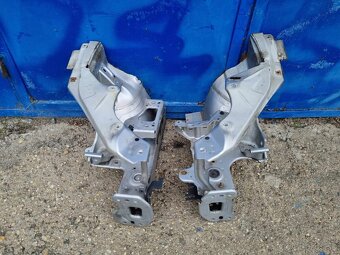 PREDAM PODBEHY lemy výrezy časti karosérie - 16