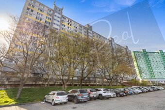 PRENÁJOM - VOĽNÉ:  3 izbový byt; samostatné izby; Petržalka - 16