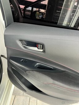 Toyota Corolla Combi Combi Hybrid 1.8 - 16