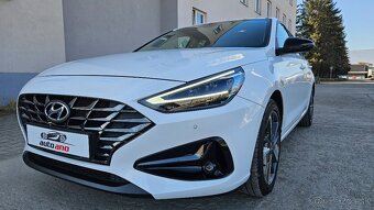 Hyundai i30 1.6 CRDi 30 JAHRE EDITION - 16