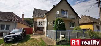 Rodinný dom s veľkým pozemkom 1779 m2 / Vaďovce pri Starej T - 16