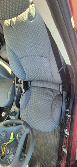Predam na nahradne diely  fiat stilo  1.6 16v - 16
