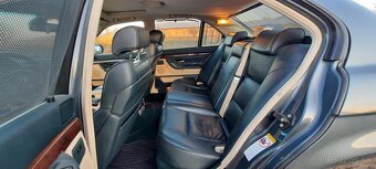 BMW E38 728i - 16