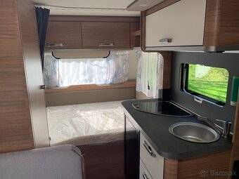 Karavan Weinsberg CaraOne 390 QD  15.200.€ bez DPH - 16