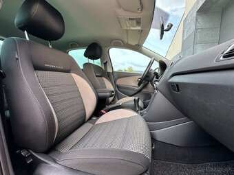 Volkswagen Polo CROSS 1.6TDI - 16