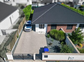 Na predaj moderný rodinný dom v Miloslavove – Malinová ulica - 16