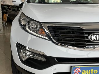 Kia SPORTAGE 1.6 Benzín GDI - 16