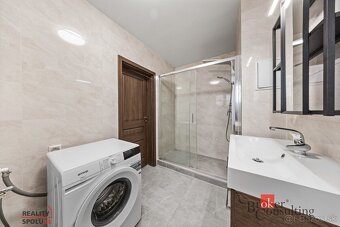 2 izbový byt Nove Mesto - 16