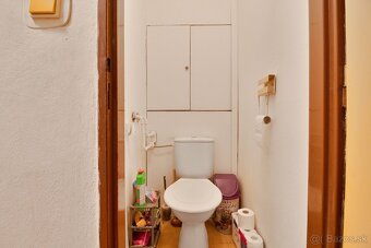 CENTRUM J.KOZÁČEKA | Priestranný 3 izbový byt s garážou. - 16