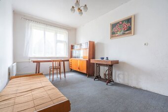 Rodinný domček v malebnej dedinke Stará Turá , časť Papraď - 16