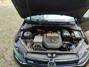 Volkswagen eGolf 2016, 24kWh, 190km dojazd, elektromobil - 16