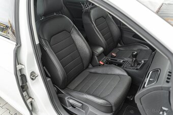 Volkswagen Golf 2.0 TDI BMT 150k Highline EU6 - 16
