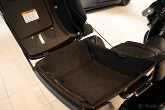 Harley Davidson Road Glide ULTRA LIMITED - 16