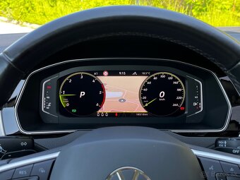 Volkswagen Passat Variant 2.0 TDI Elegance 147kW DSG7 - 16