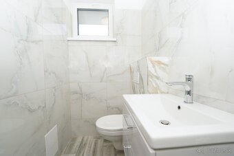 Bungalov 4 izb., blízko hrádze obec Kalinkovo, 534 m2 - 16