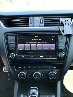 Škoda Octavia Combi 2.0 TDI DPF RS DSG - 16