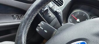 Ford Focus Combi 1.8 TDCi Ghia - 16
