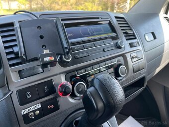 Volkswagen T5 transporter - 16