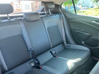 Opel Astra - 16