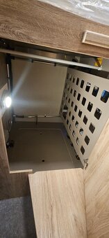 Karavany a obytné autá Euramobil - 16