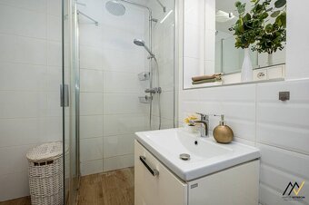 2 IZBOVÝ BYT PREŠOV, ULICA HRUŠKOVÁ - 16