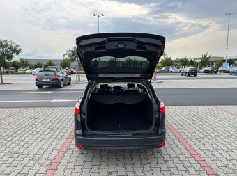 Ford Focus 1.6 TDCi 77kw digi klima NAVI - 16