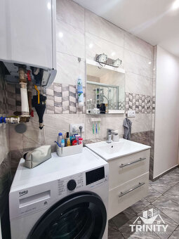 Na predaj moderne zrekonštruovaný 3-izbový byt so záhradou a - 16