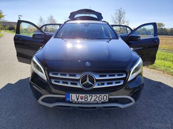 Mercedes-Benz GLA 180d - 16