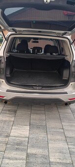 Predám Subaru Forester 2.0 D - 16