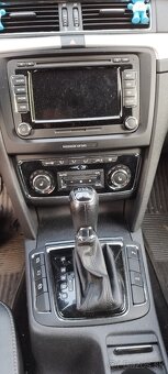 Predaj Škoda Superb combi 2 facelift 4x4 - 16