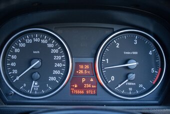 BMW Rad 3 330d A/T / AJ NA SPLÁTKY / ODPOČET DPH/ - 16