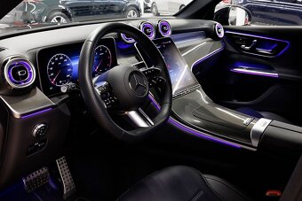 Mercedes-Benz GLC 220d 4Matic AMG Line - 16