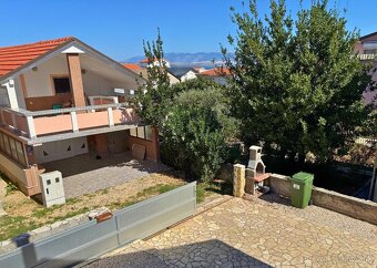 Rodinný dom s garážou na ostrove Vir - Chorvátsko - 16