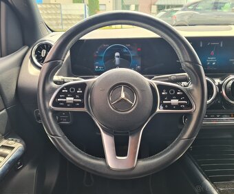 MERCEDES-BENZ B TRIEDA 180 A/T - 16