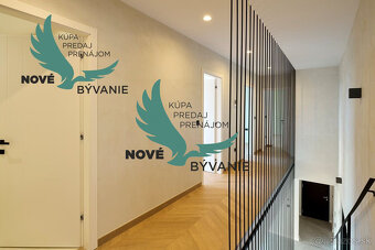 Moderná Vila s Panoramatickým Výhľadom na More – Váš Luxusný - 16