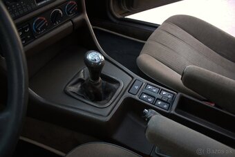 BMW 730i r.1987 - 16