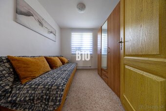 PONUKA uprostred VINOHRADU - dvojpodlažný rodinný dom s PEKN - 16