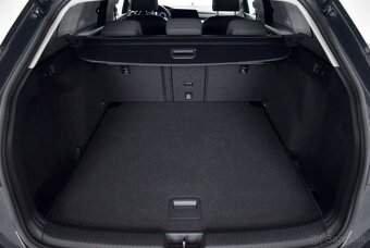 Golf Variant 2.0 TDI Life DSG, IQ Light, Kamera, Ambient - 16