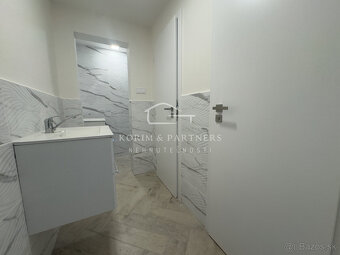 Administratívno–obchodná budova s potenciálom – investícia, - 16