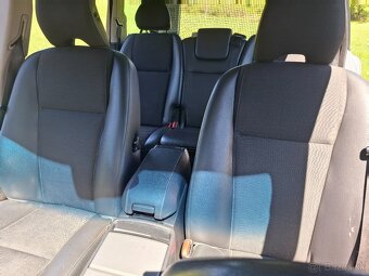Volvo XC90 - 16