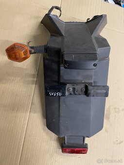 suzuki sv650 klapka  rele stupačka stojan tlmič - 16