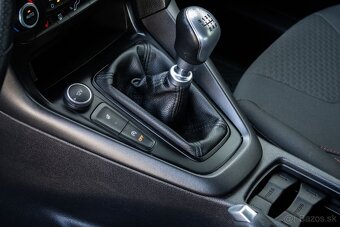 Ford Focus 1.5 EcoBoost ST Line - 16