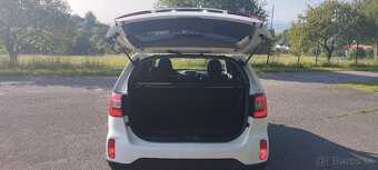 Kia Sorento - 16