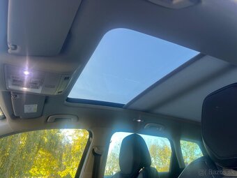 Škoda Karoq Alcantara 1,6TDi 85kw polokoža plna vybava - 16